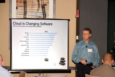 Michael Skok presenting Future of Cloud Computing slides